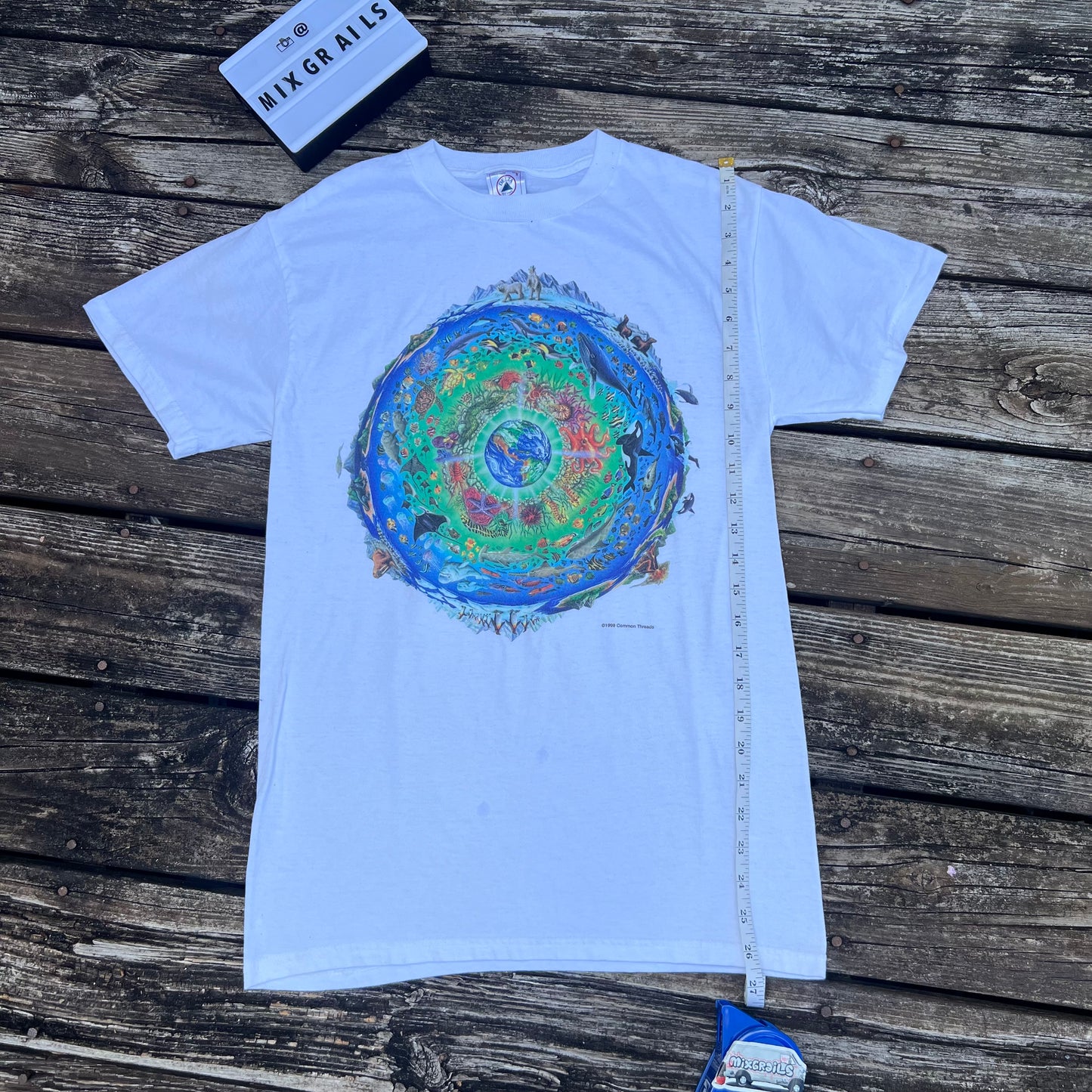 1994 Human-I-tee earth circle of life t-shirt small