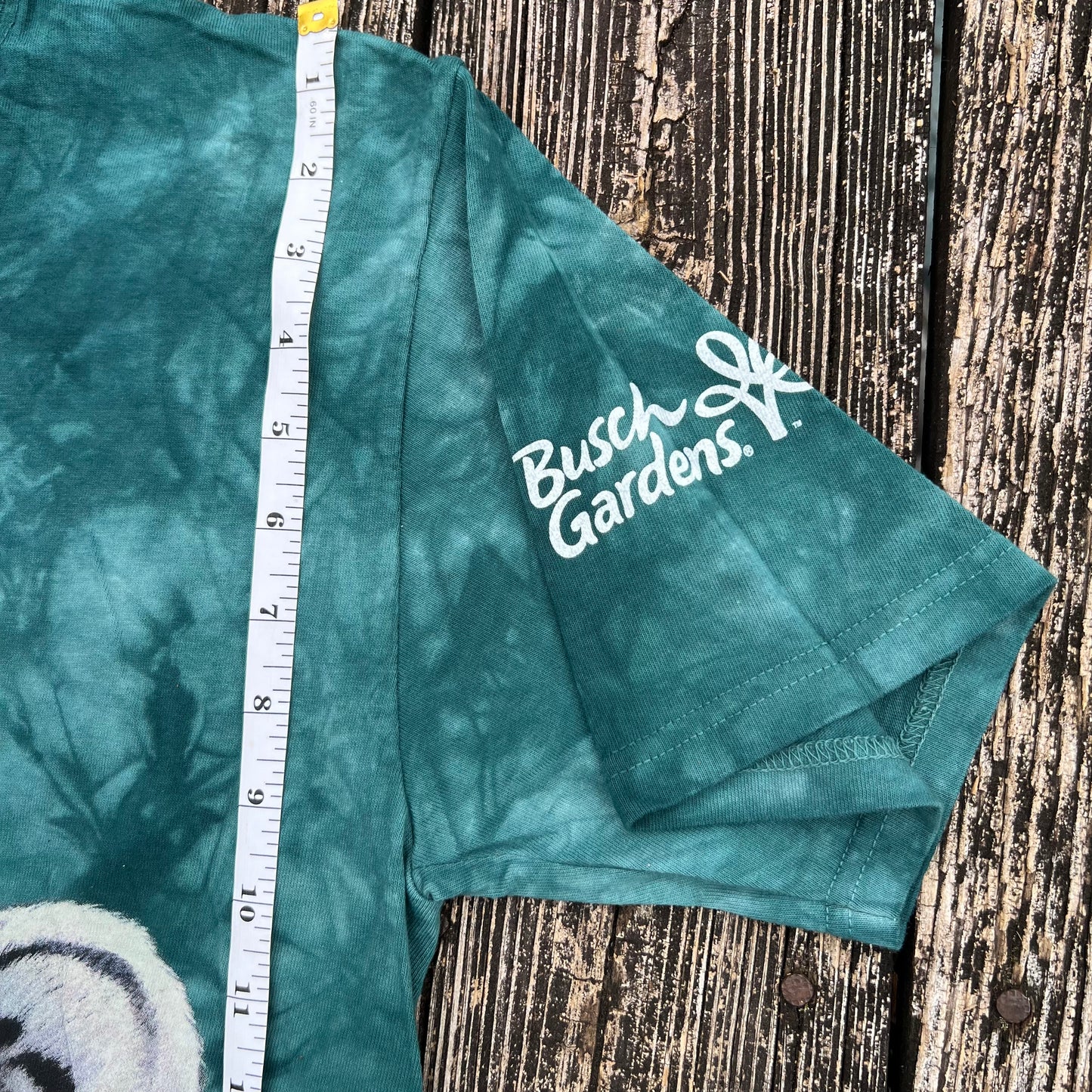 VTG The Mountain Mens Shirt Short Sleeve Tee medium