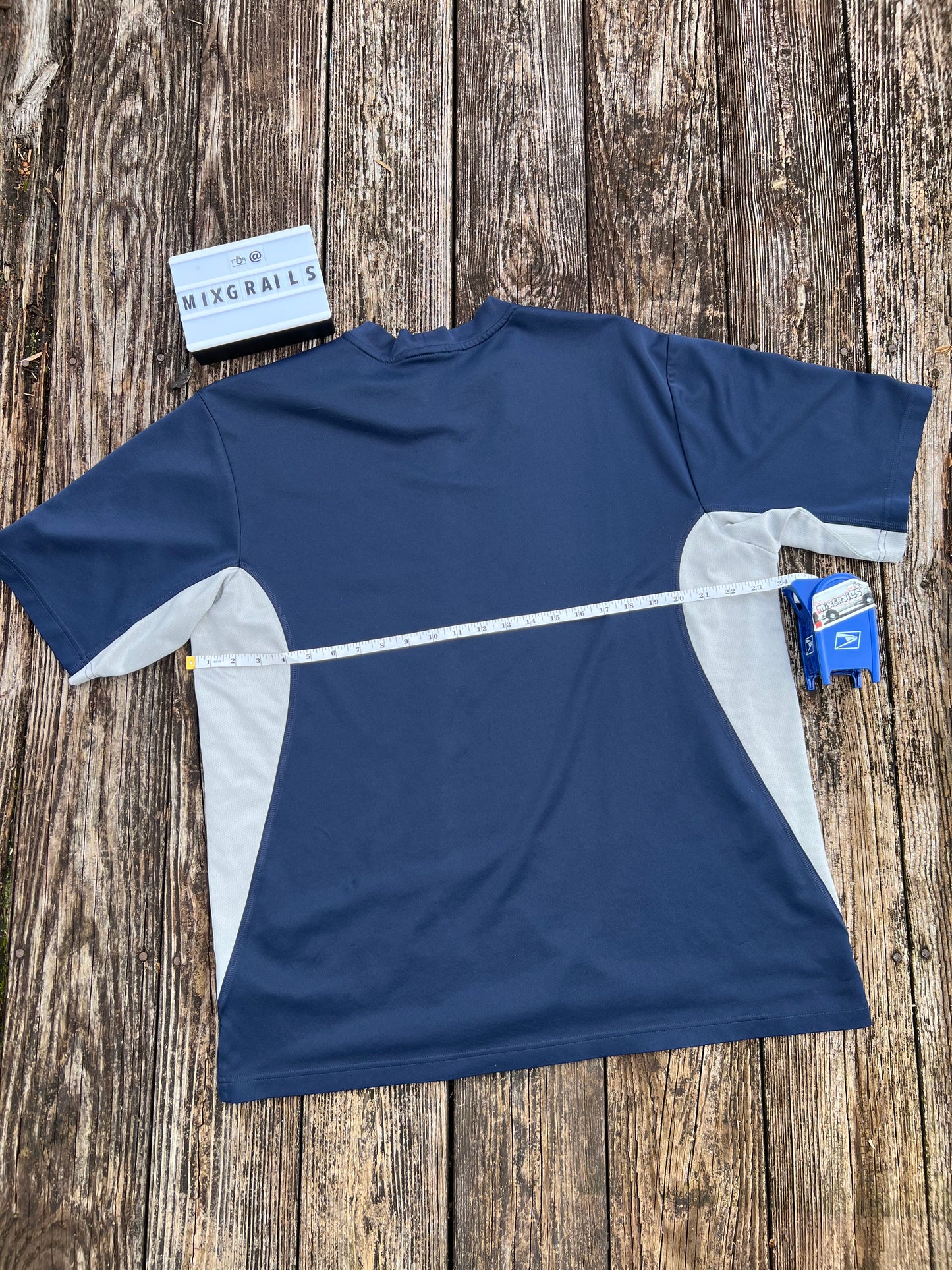 Nike navy and white sportswear shirt XXLarge