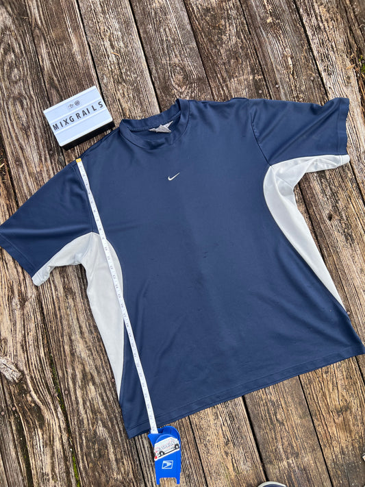 Nike navy and white sportswear shirt XXLarge