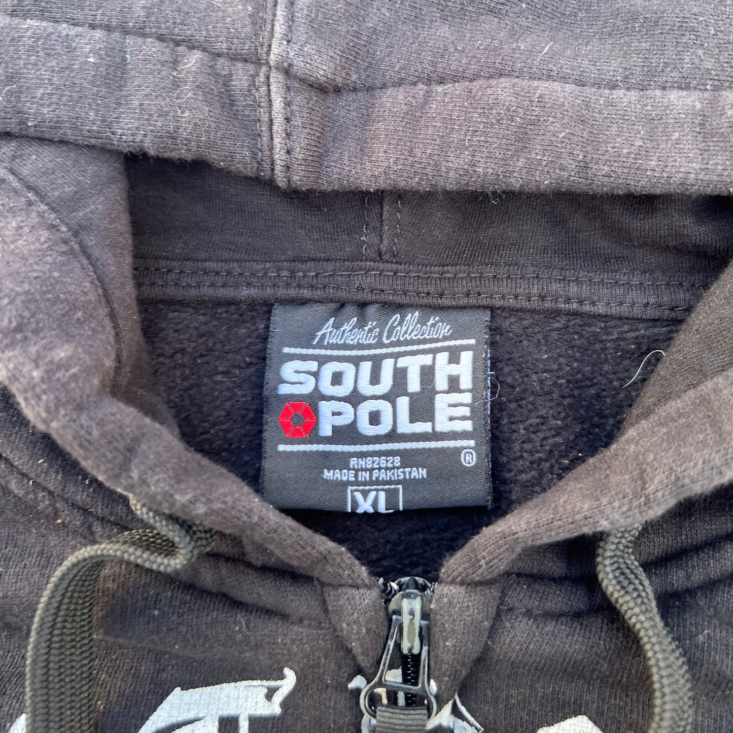 Y2k SouthPole skull zip up hoodie
SzXLarge