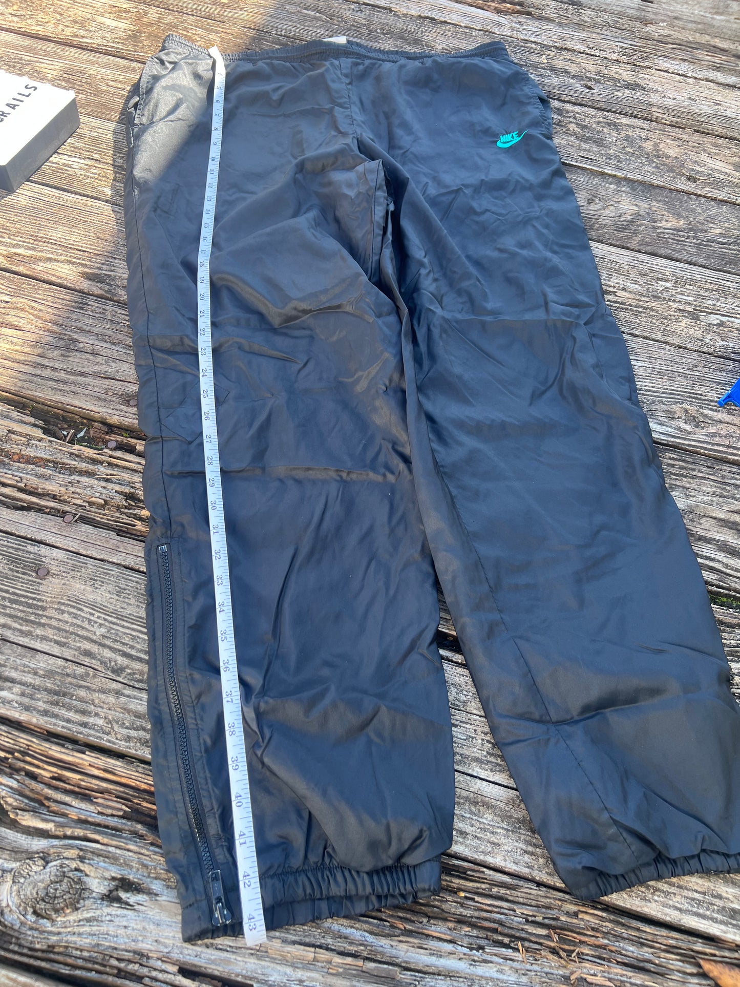 90’s VTG Nike Pants Mens Big Swoosh Nylon Cuffed Jogger XLarge