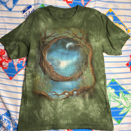 The mountain “Tree Moon” Large