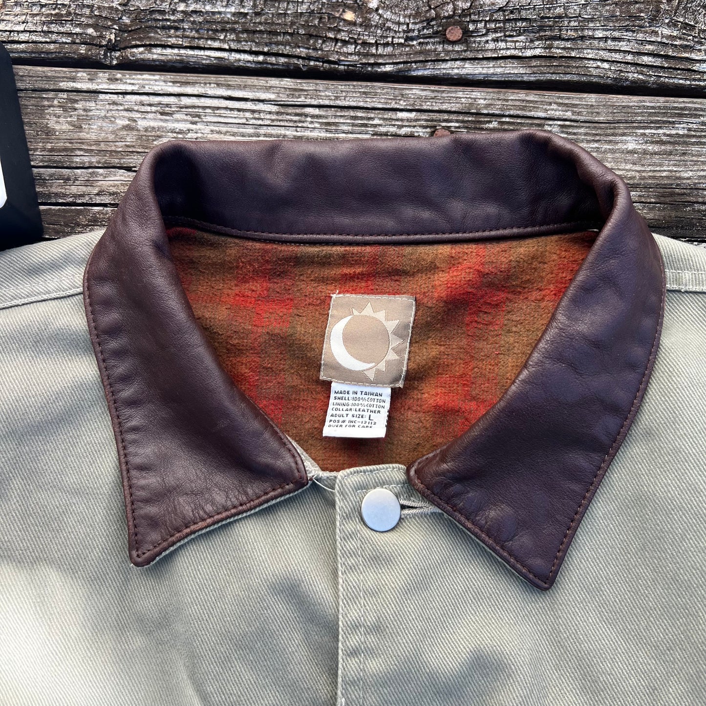 Vintage Marlboro sun moon cavas jacket Large