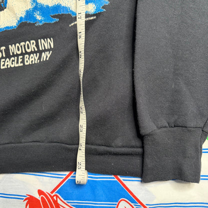 90’s Eagle's Nest Motel crewneck sweatshirt large