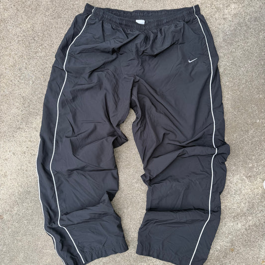 Nike Y2K style baggy black windbreaker track pants XXL