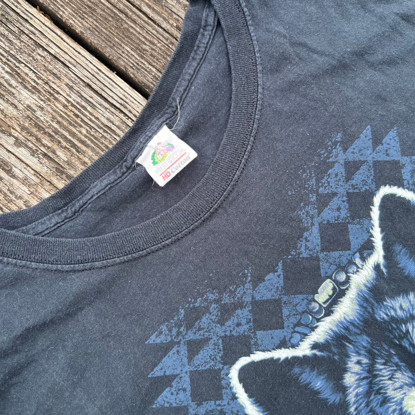 Vintage Fruit Of The Loom Wolf Print Graphic T-Shirt Size Mens XLarge