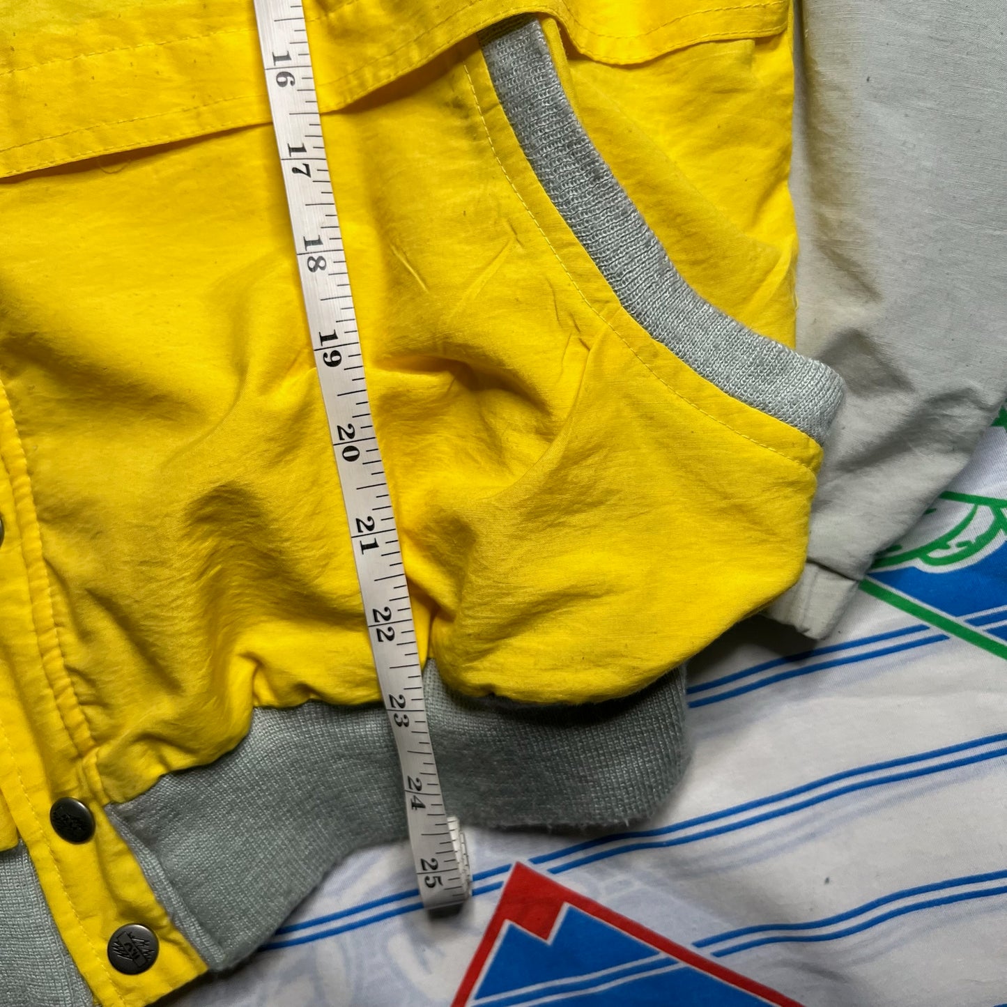 80s Caesar Palace bomber jacket medium