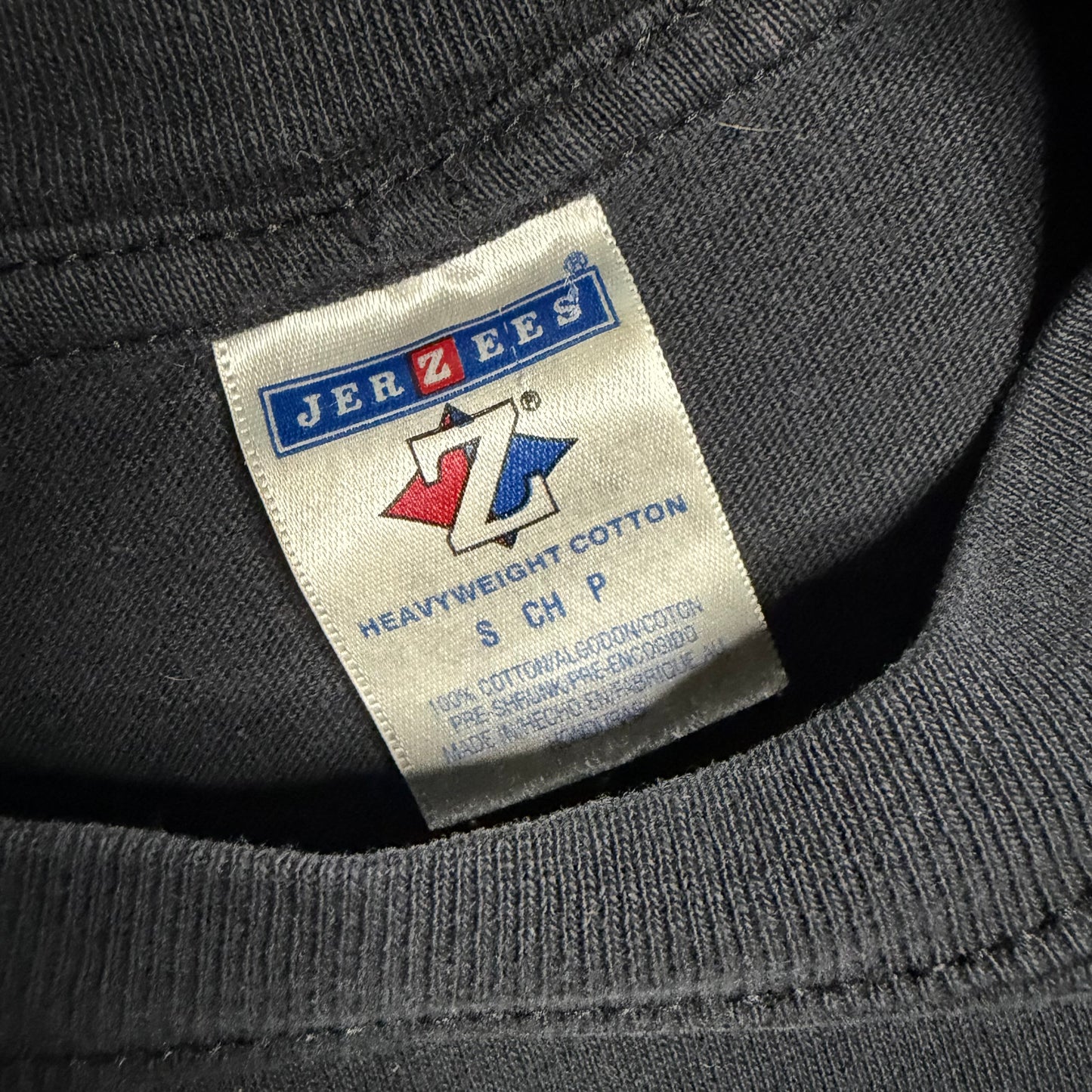 90s “Leprechauns are after my stash” t-shirt small